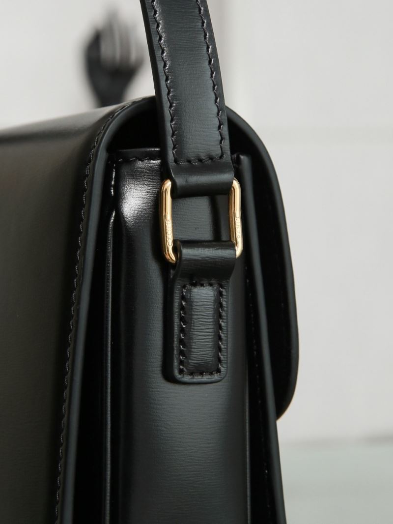 Ce1i*e triomphe bags